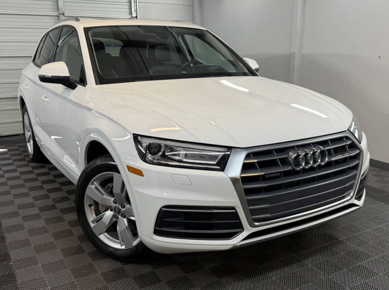Used 2018 Audi Q5 2.0T Premium AWD/4WD image 1