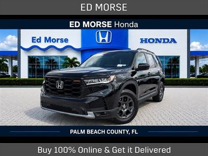 Certified 2025 Honda Pilot TrailSport