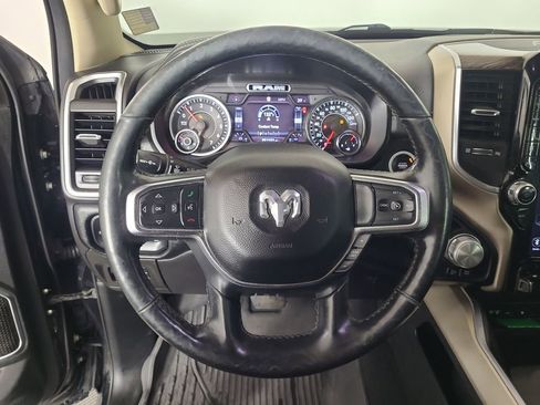 Used 2019 RAM 1500 Laramie image 12