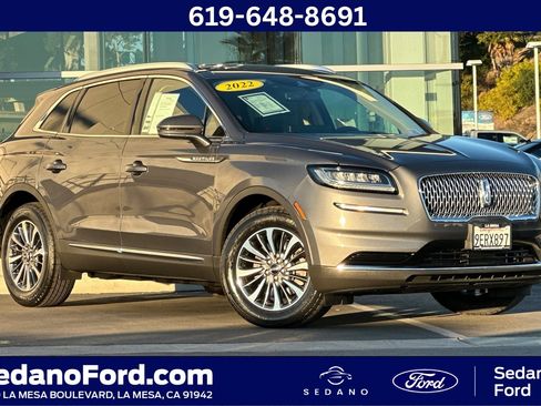 Used 2022 Lincoln Nautilus FWD w/ Premium Package image 1