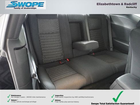 Used 2012 Dodge Challenger R/T RWD image 10