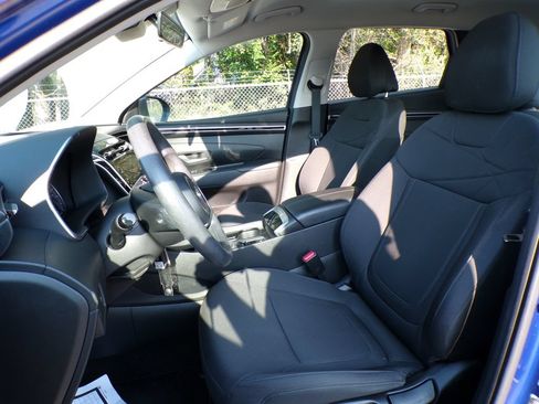 Used 2023 Hyundai Tucson SE AWD/4WD image 12