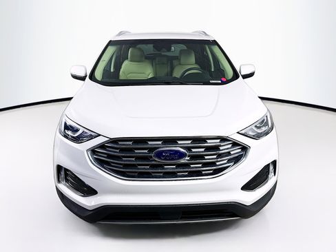 Used 2020 Ford Edge SEL w/ Convenience Package image 3