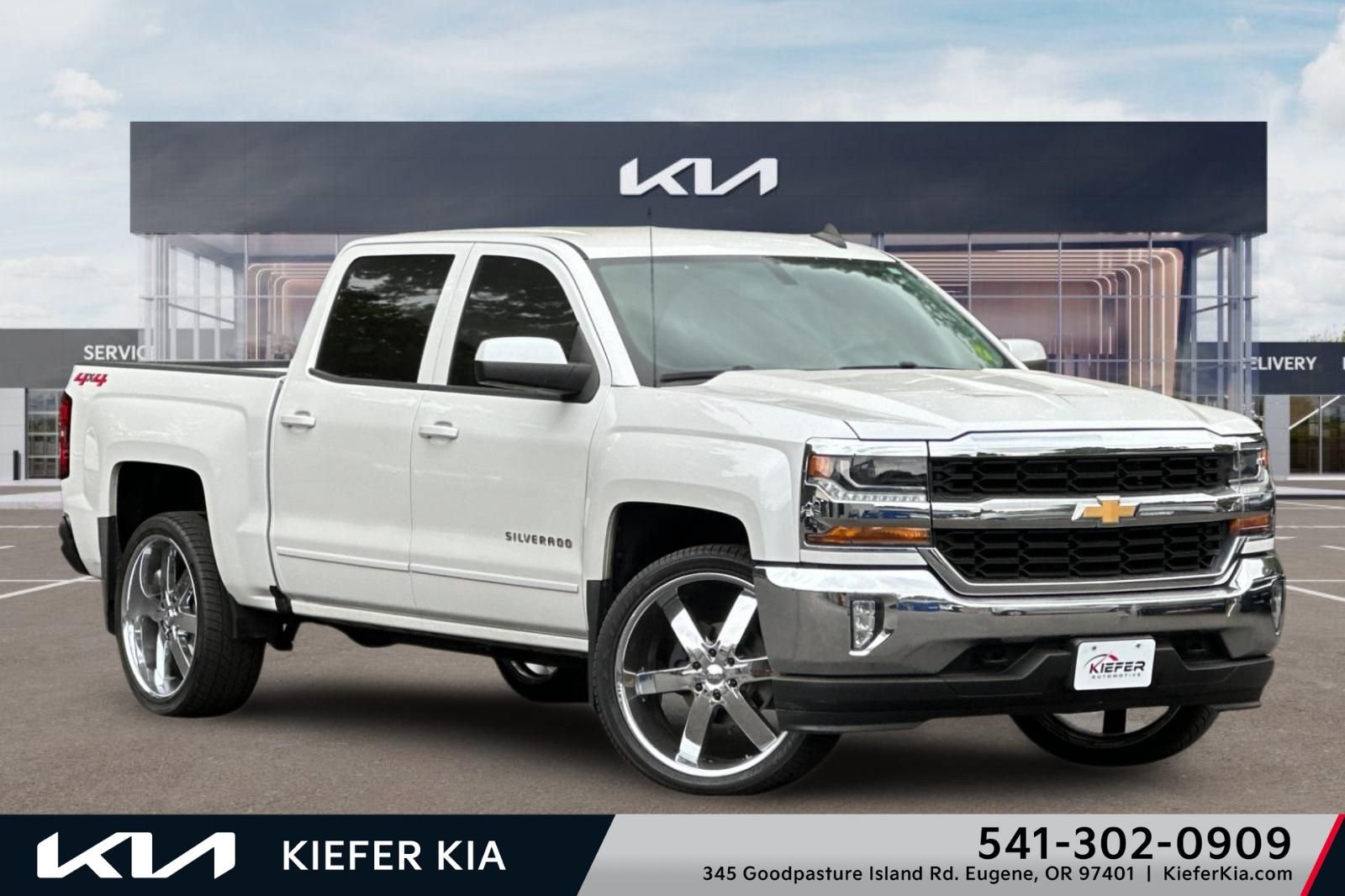 Used 2018 Chevrolet Silverado 1500 LT w/ All Star Edition AWD/4WD image 1