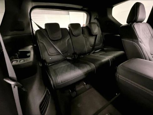 Used 2025 INFINITI QX80 Autograph w/ Premium Cargo Package AWD/4WD image 34