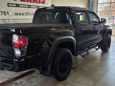Used 2020 Toyota Tacoma TRD Pro image 7