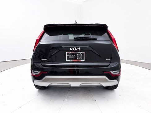 Certified 2024 Kia Niro SX Touring image 15