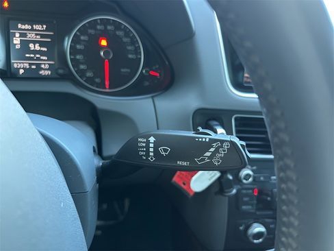 Used 2016 Audi Q5 2.0T Premium image 28