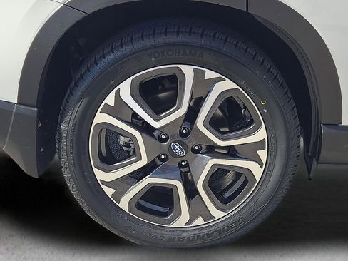 Certified 2024 Subaru Ascent Limited w/ Technology Package image 8