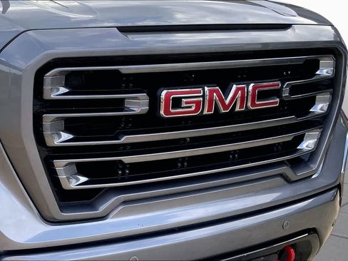 Used 2019 GMC Sierra 1500 AT4 w/ AT4 Premium Package AWD/4WD image 29