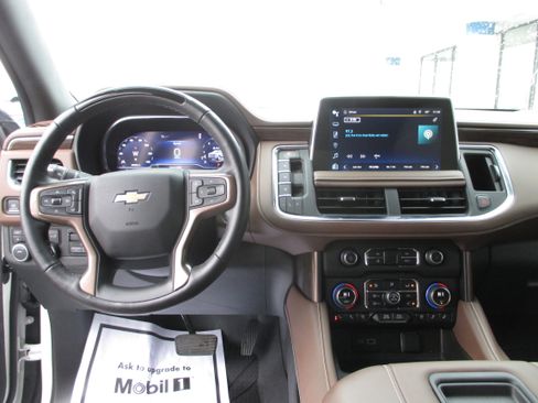 Used 2023 Chevrolet Tahoe High Country w/ Advanced Technology Package image 15