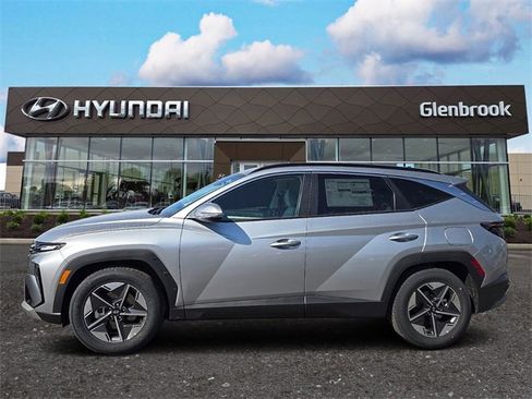 New 2025 Hyundai Tucson SEL image 1
