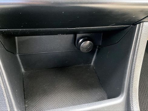 Used 2014 Subaru Impreza 2.0i AWD/4WD image 28