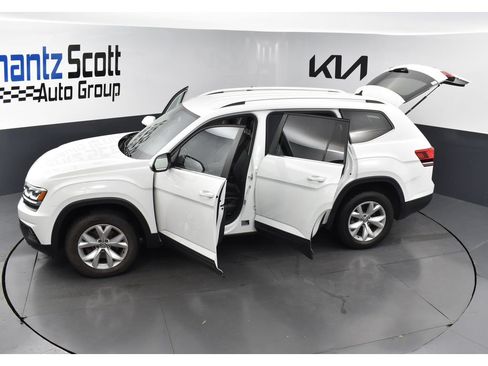 Used 2019 Volkswagen Atlas SE w/ Towing Package FWD image 30
