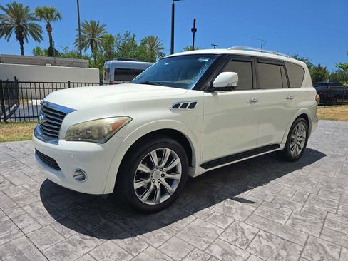 Used 2013 INFINITI QX56 4WD w/ Theater Pkg image 8