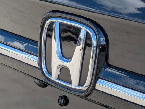 Used 2021 Honda Odyssey EX-L image 12
