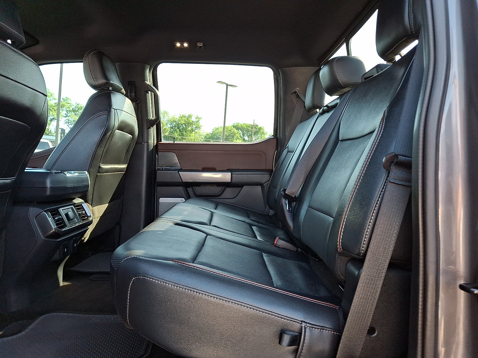 Certified 2023 Ford F150 Lariat w/ Max Trailer Tow Package AWD/4WD image 10