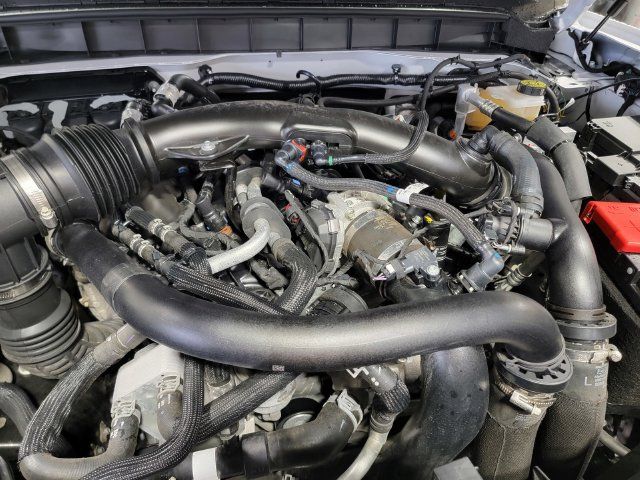 Used 2025 Ford Bronco Raptor AWD/4WD image 33