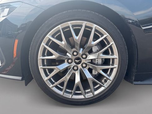 Used 2024 Ford Mustang GT Premium RWD image 9