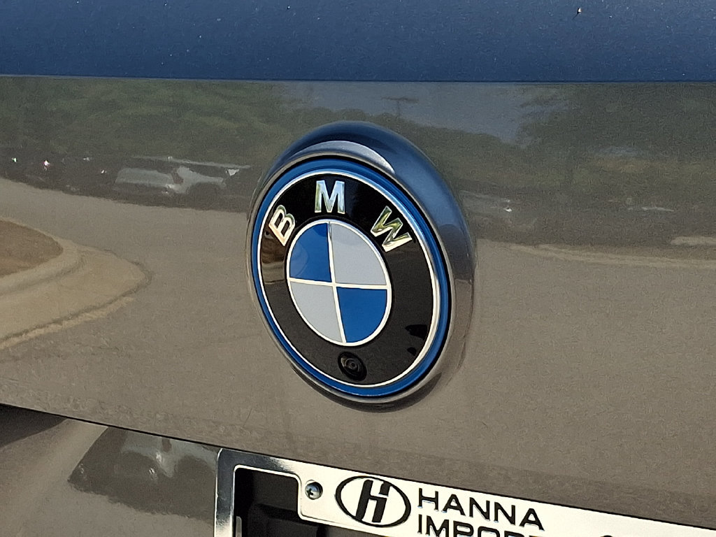 Used 2023 BMW iX xDrive50 AWD/4WD image 31