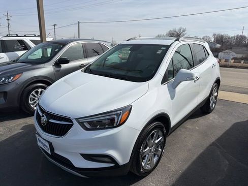 Used 2020 Buick Encore Essence w/ Experience Buick Package image 1