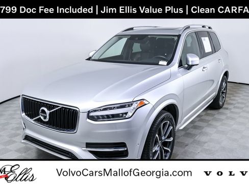 Used 2018 Volvo XC90 T6 Momentum w/ Convenience Package image 1