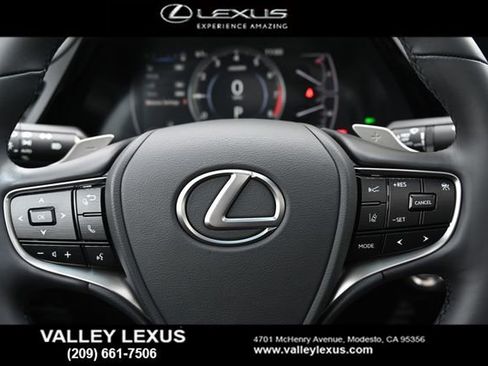 Certified 2022 Lexus ES 350 w/ Premium Package FWD image 12
