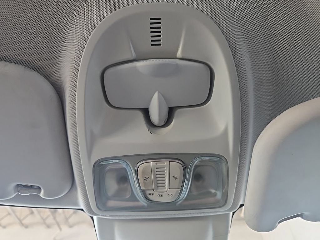 Used 2015 FIAT 500L Trekking FWD image 29