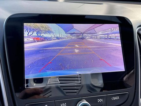 Used 2024 Chevrolet Malibu LT image 26