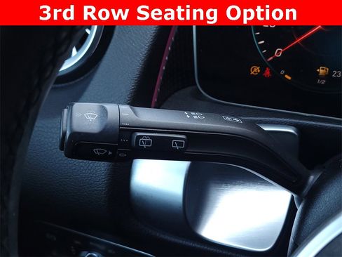 Used 2021 Mercedes-Benz GLB 250 4MATIC w/ Premium Package image 33