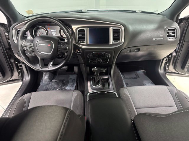 Used 2020 Dodge Charger SXT AWD/4WD image 2