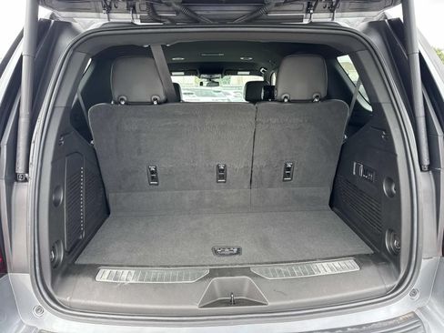 Used 2022 GMC Yukon Denali RWD image 8