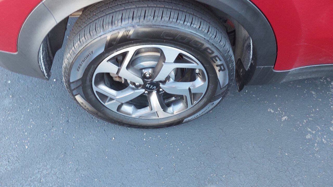 Used 2020 Kia Sportage LX AWD/4WD image 12
