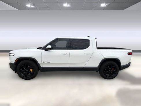 Used 2022 Rivian R1T Adventure AWD/4WD image 2