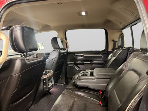 Used 2019 RAM 1500 Laramie AWD/4WD image 36