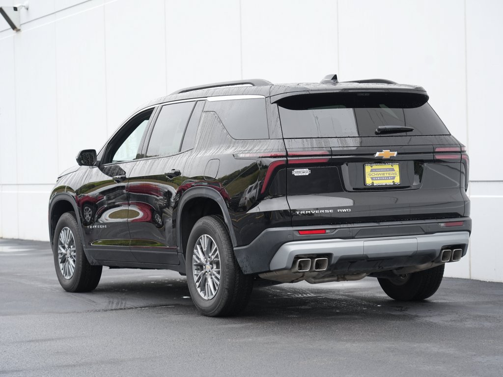 Certified 2026 Chevrolet Traverse LT w/ Driver Confidence Package AWD/4WD image 6