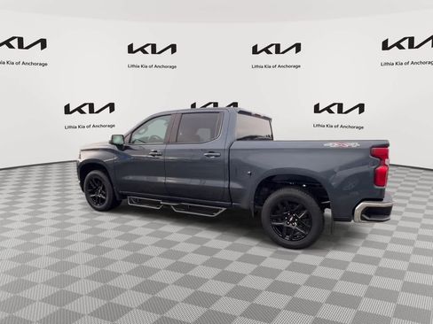 Used 2021 Chevrolet Silverado 1500 LT AWD/4WD image 6