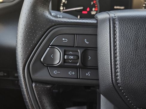 New 2026 Toyota Tundra SR image 10