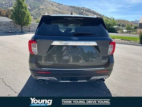 Used 2023 Ford Explorer Platinum w/ Technology Package AWD/4WD image 7