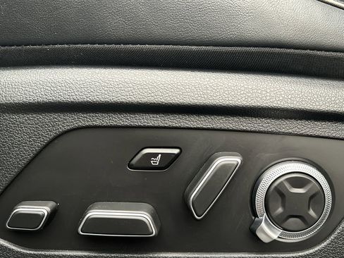 Used 2024 Hyundai Palisade Calligraphy image 13