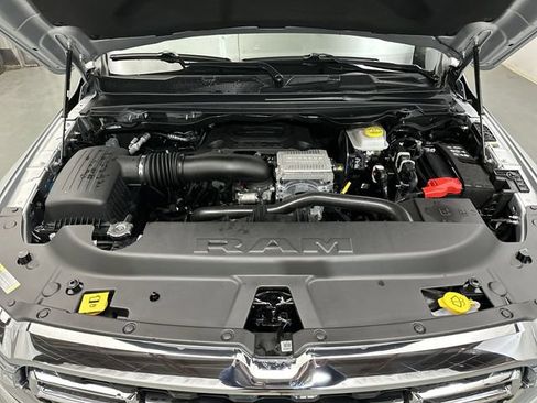 New 2026 RAM 1500 Big Horn AWD/4WD image 19