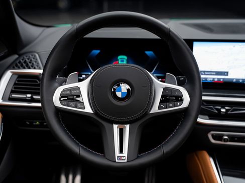 Used 2026 BMW X6 M60i AWD/4WD image 45
