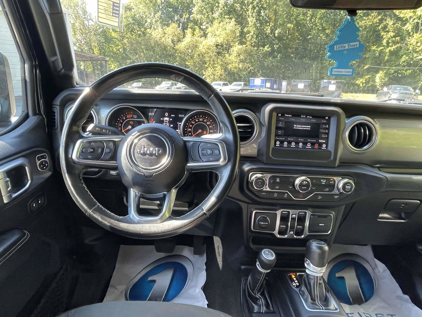 Used 2020 Jeep Wrangler Unlimited Sahara AWD/4WD image 13