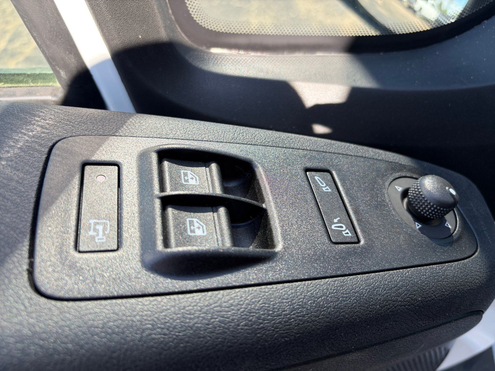 New 2026 RAM ProMaster 1500 w/ Convenience Group FWD image 15