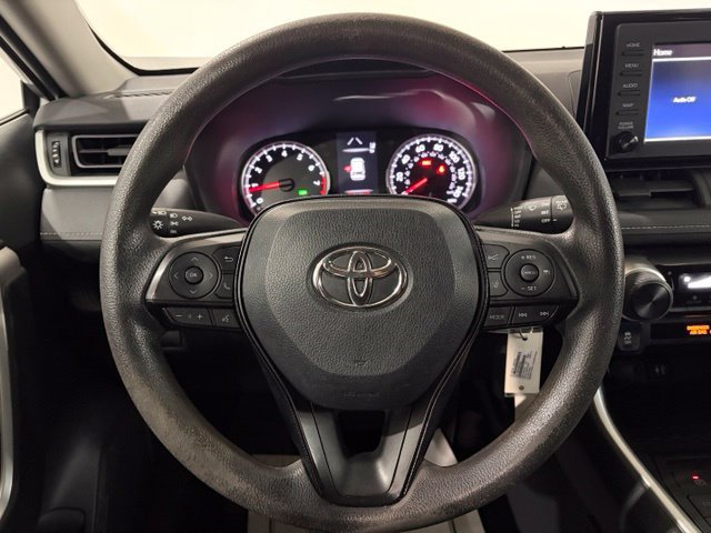 Used 2019 Toyota RAV4 LE w/ Carpet Mat Package FWD image 16