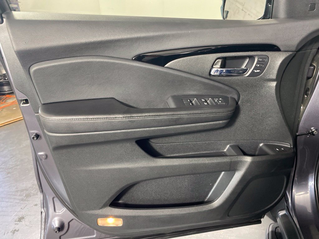 Used 2019 Honda Passport Touring image 25