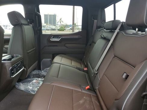 New 2026 GMC Sierra 1500 Denali w/ Denali Reserve Package AWD/4WD image 12