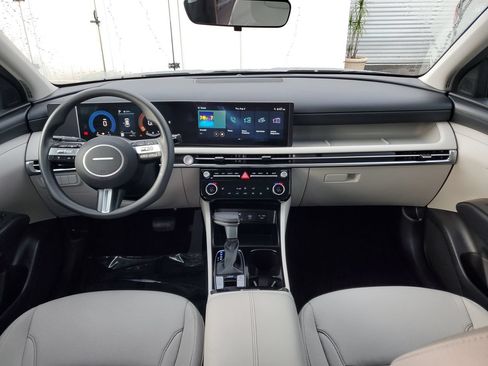 Used 2026 Hyundai Tucson SEL FWD image 10