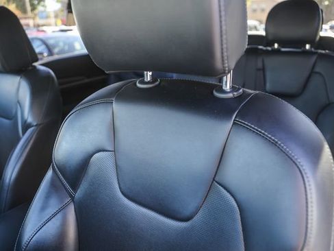 Certified 2022 Kia Telluride LX image 27