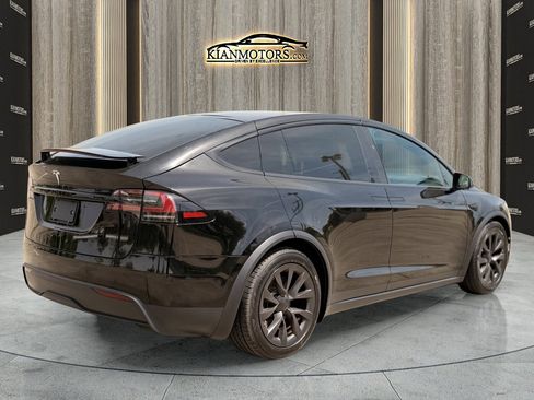 Used 2023 Tesla Model X AWD/4WD image 11